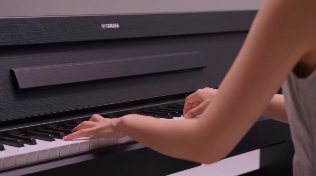 YAMAHA-YDP-S35