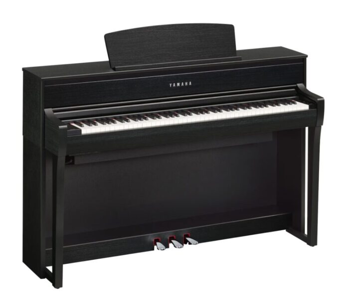 YAMAHA CLP-775