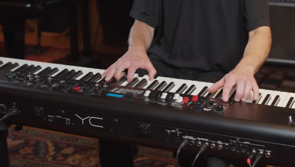 YAMAHAのYCシリーズを正面から弾く
