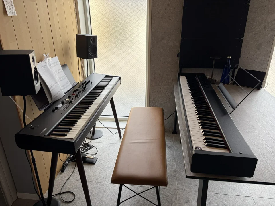 KORG D1とYamaha CP88を並べた自宅の電子ピアノ演奏環境